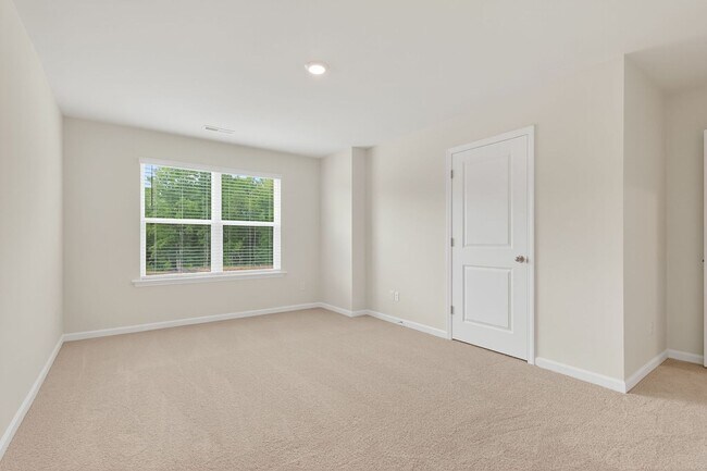 Building Photo - ***New Construction 3bd/2.5ba Townhome***