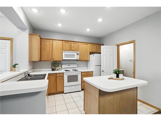 Building Photo - 2397 Eagle Trace Ln