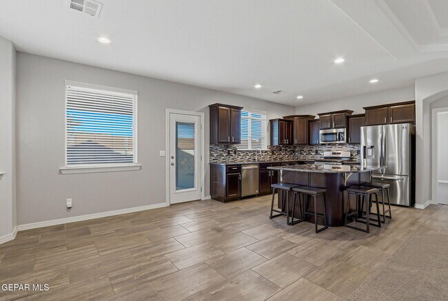 Building Photo - 1408 Dominic Anakin Dr