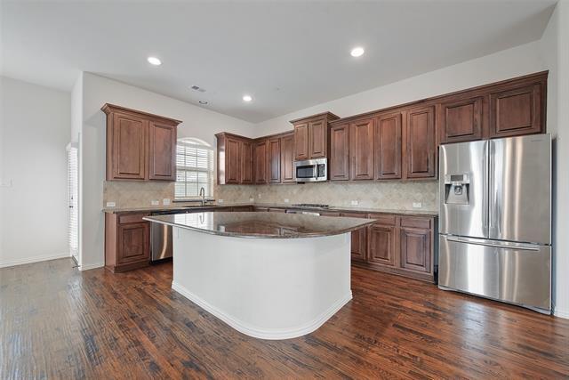 Building Photo - 6491 Las Colinas Blvd
