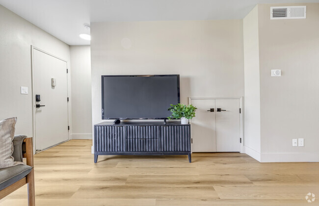 View towards front door - Stonebridge Apartments