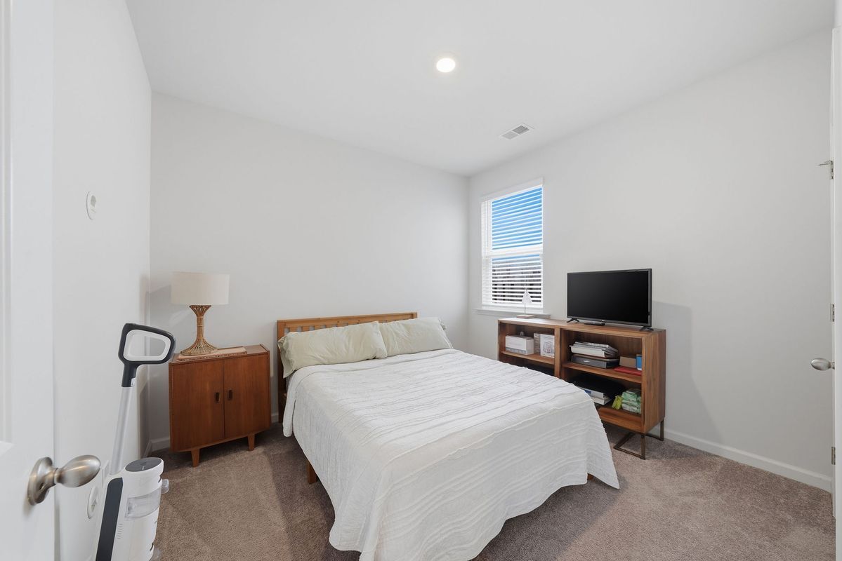 Building Photo - 603 Airlie Vista Ln