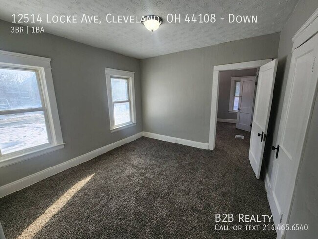 Building Photo - 12514 Locke Ave