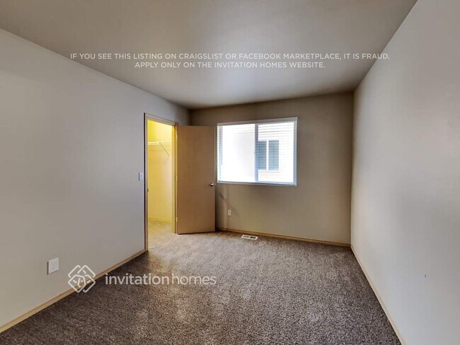 Building Photo - 18435 100th Ave E