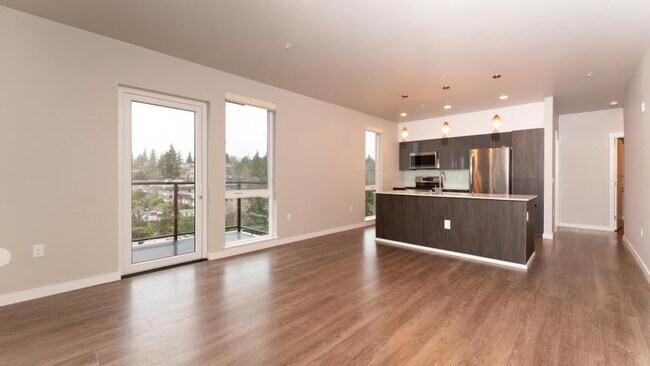 Building Photo - 2 bedroom in Bellevue WA 98004