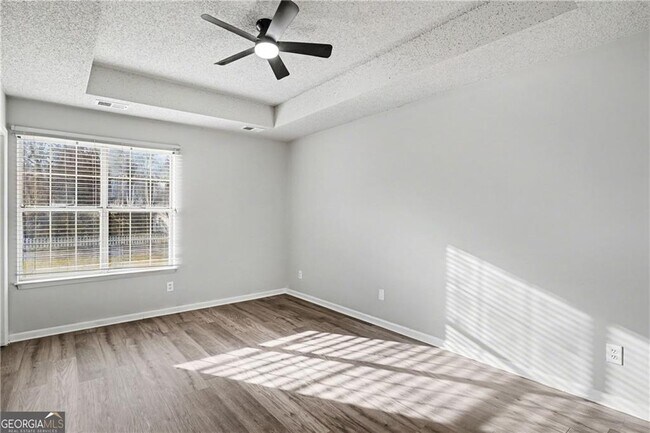 Building Photo - 79 Waterview Dr