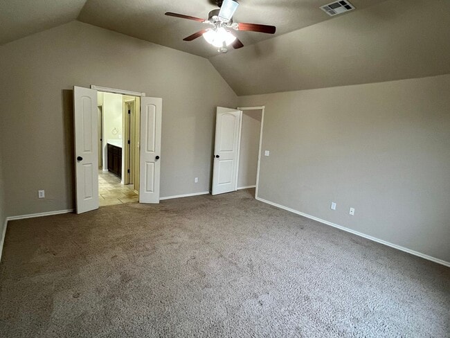 Building Photo - Great 3 Bed, 2 Bath Home in Moore Schools