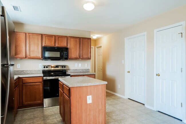 Building Photo - 1013 Lockberry Ct