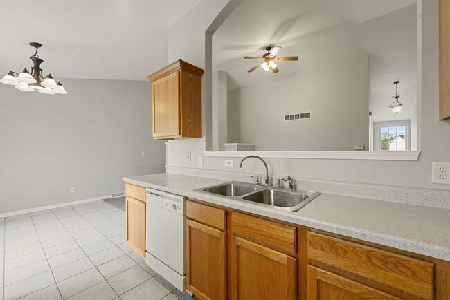 Building Photo - 2502 Alpha Ct E