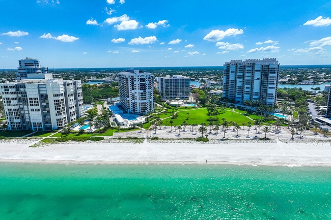 Building Photo - 4031 Gulf Shore Blvd N