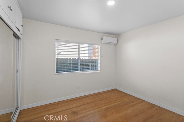 Building Photo - 5741 E 23rd St