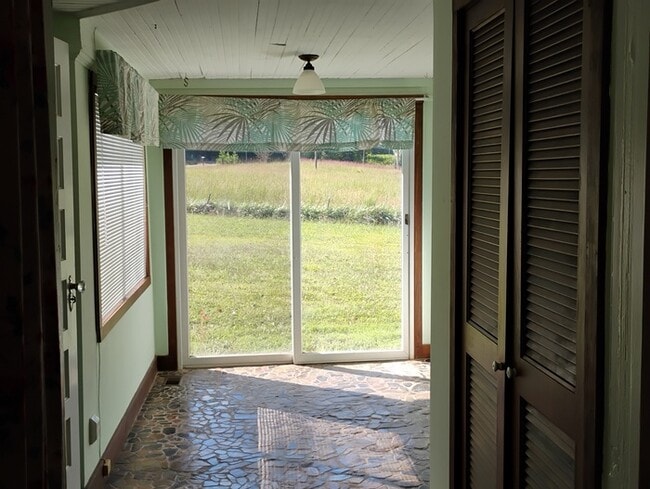 Building Photo - 8322 Chatham Church