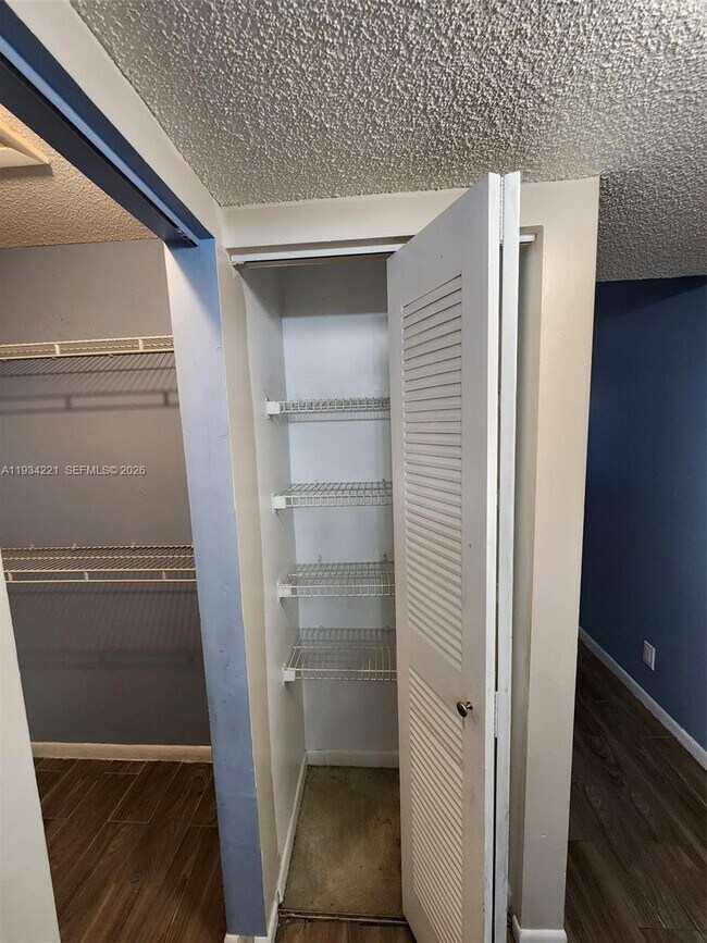 Building Photo - 7446 NW 34th St