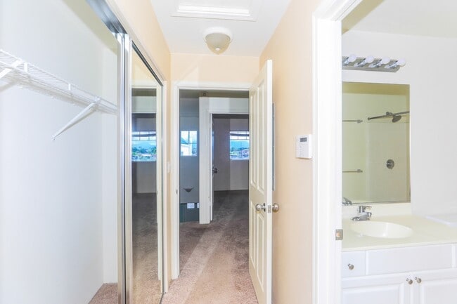Building Photo - 91-1031 Kaimalie St. #4C3 - TJackson | 91-...