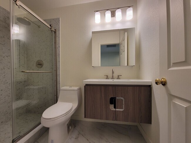 Building Photo - Stunning 3 Bedroom Rental - In Nevada Trails