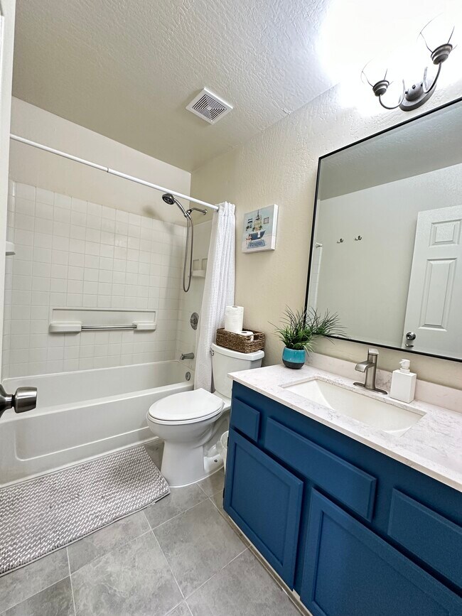 Building Photo - 2664 Senter Rd