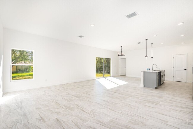 Building Photo - BRAND NEW! 4/2 PALM BAY!