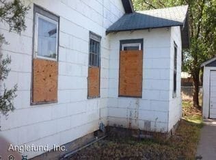 Building Photo - 2 br, 1 bath House - 908 W Summit St.