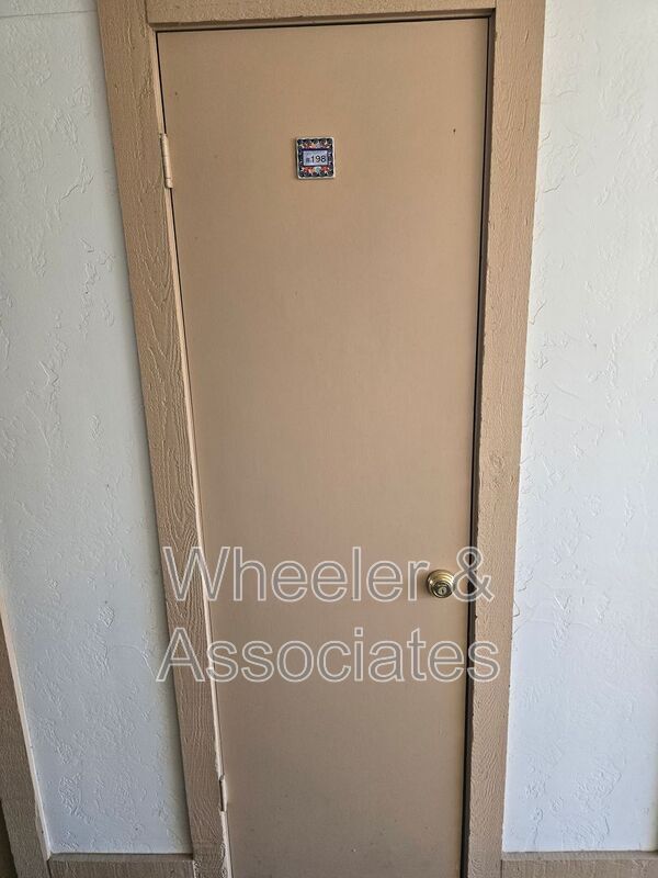 Building Photo - 5630 E 5630 S