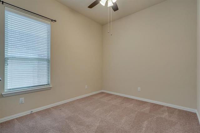 Building Photo - 2812 Frontier Dr