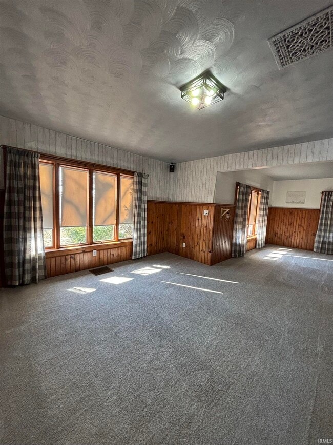 Building Photo - 4353 N County Rd