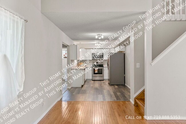 Building Photo - 537 Blossom Field Rd