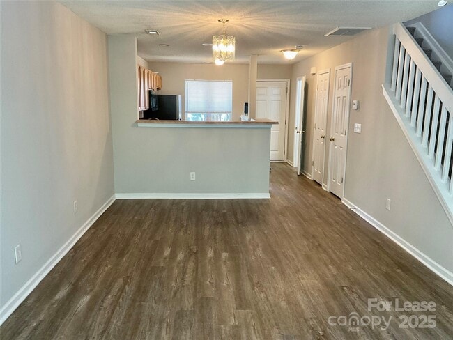 Building Photo - 130 Mangum Cir