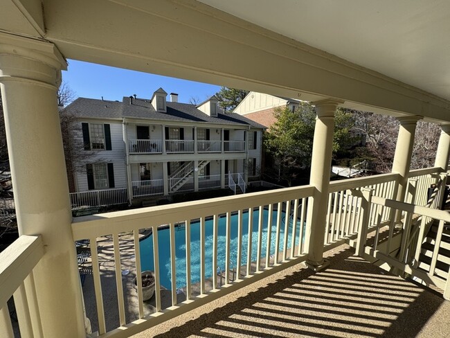 Primary Photo - Nice, Large 2 Bedroom 1 Bathroom Condo in ...