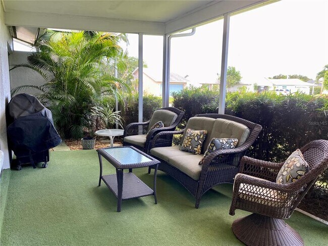 Building Photo - 6914 20th Ave W