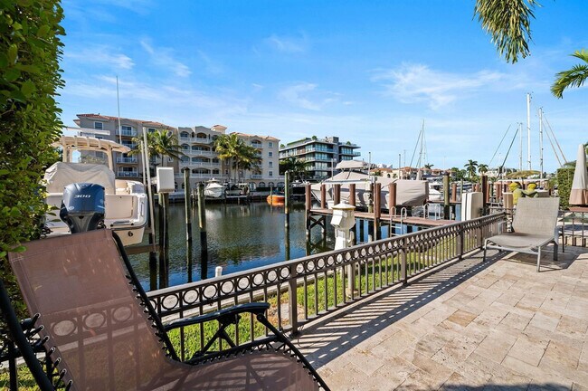 Building Photo - 95 Isle of Venice Dr