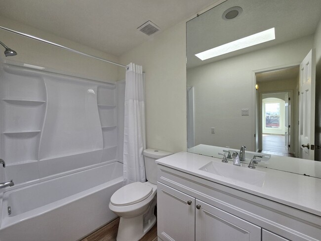 Building Photo - 2984 Corte Ojo De Agua