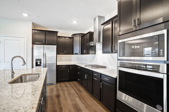 Building Photo - 404 Constellation Ln