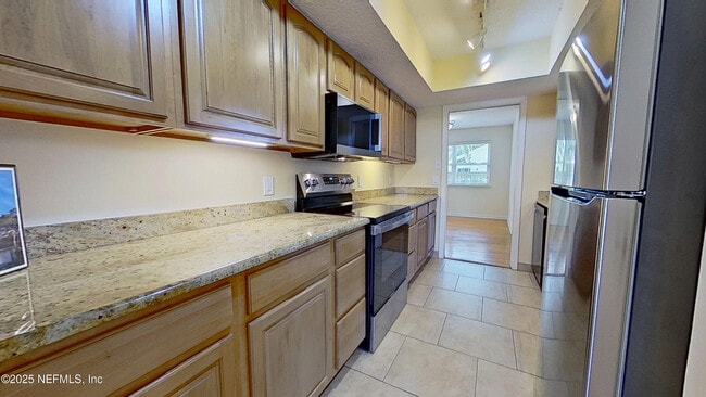 Building Photo - 1115 Hamlet Ct