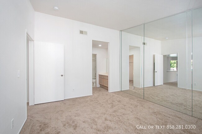 Building Photo - 17161 Alva Rd