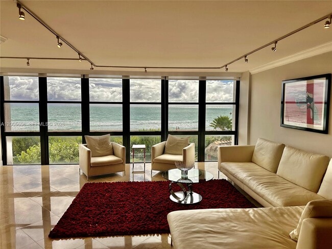 Building Photo - 6423 Collins Ave