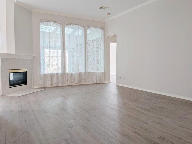 Building Photo - 4611 Rainbow Valley Ct