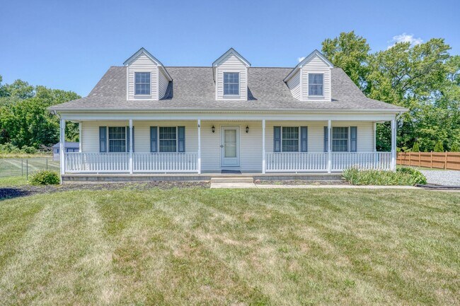 Building Photo - 259 Blackbird Forest Rd