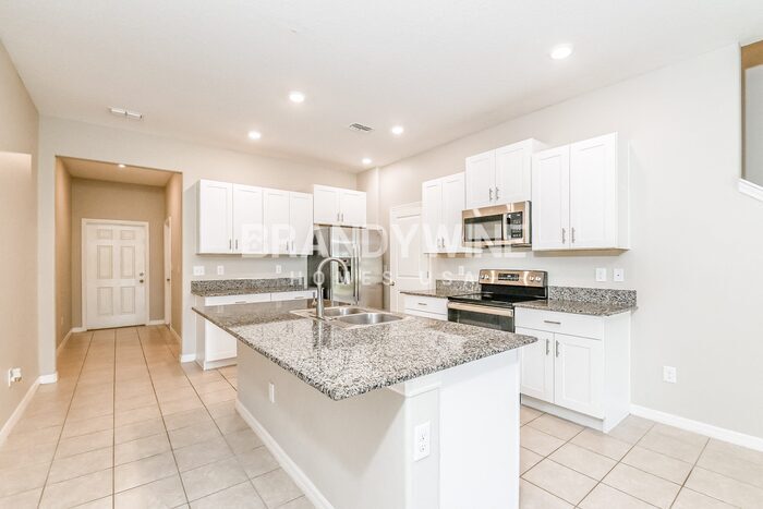 Building Photo - 14243 Riva Ridge Pl