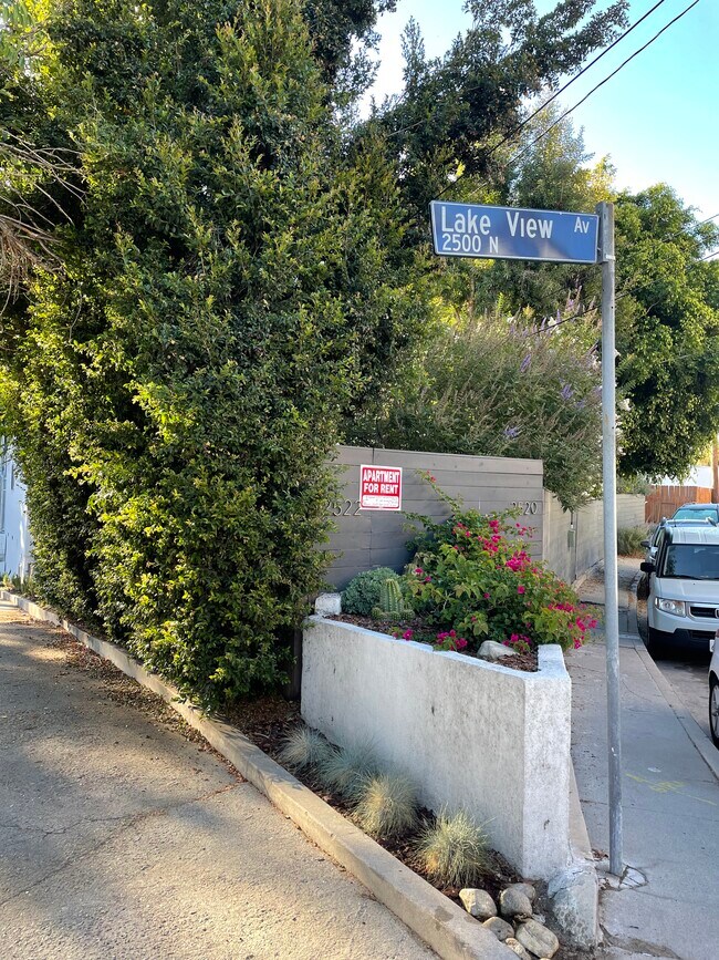 Unit is down the drive on the left. - 2522 Lake View Ave