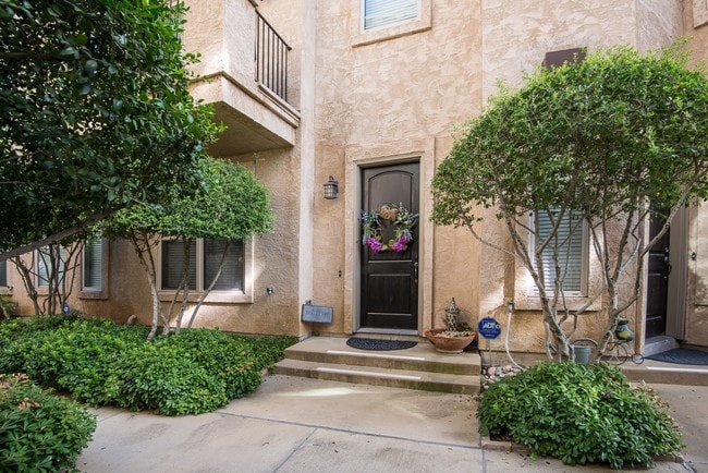 Building Photo - The Sorano Town Homes