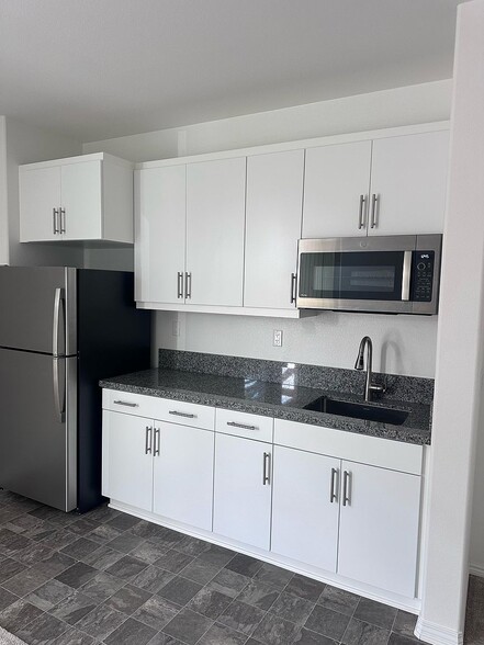 Building Photo - 30272 Truckee Cir