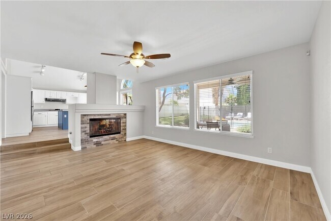 Building Photo - 8112 Tropic Isle Cir