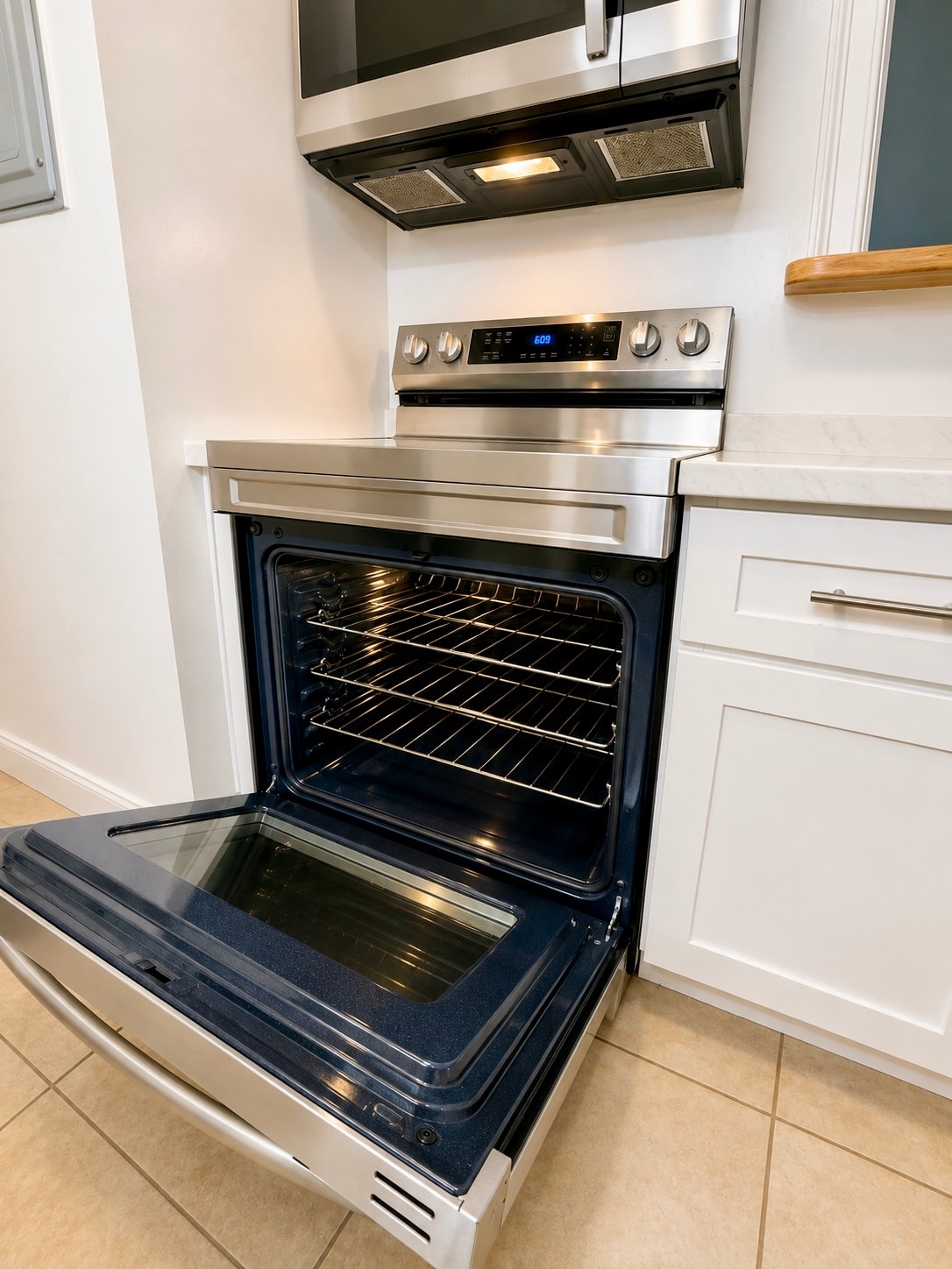 Oven - 150 Rumford Ave