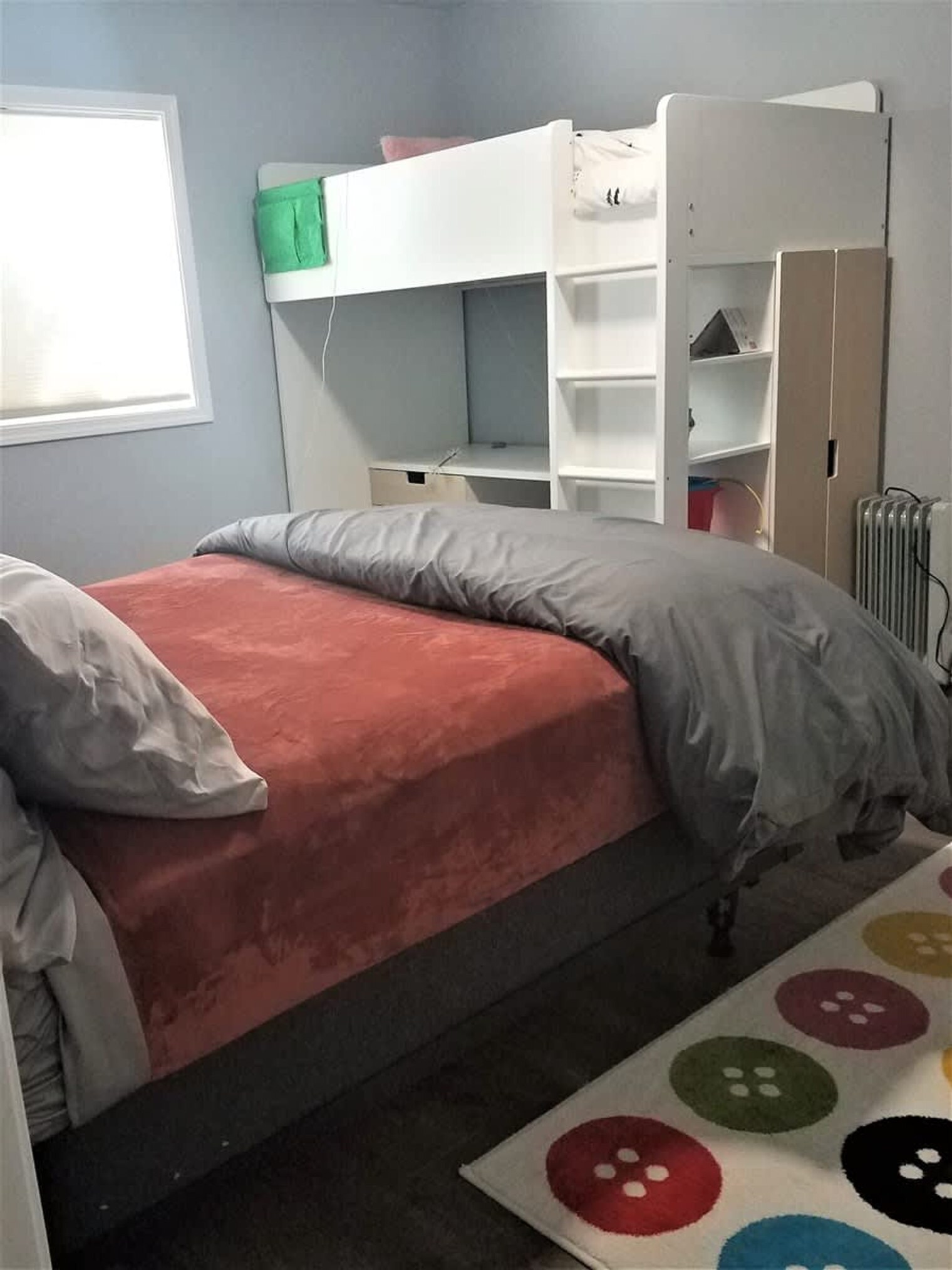 Building Photo - 2114 W 6th St