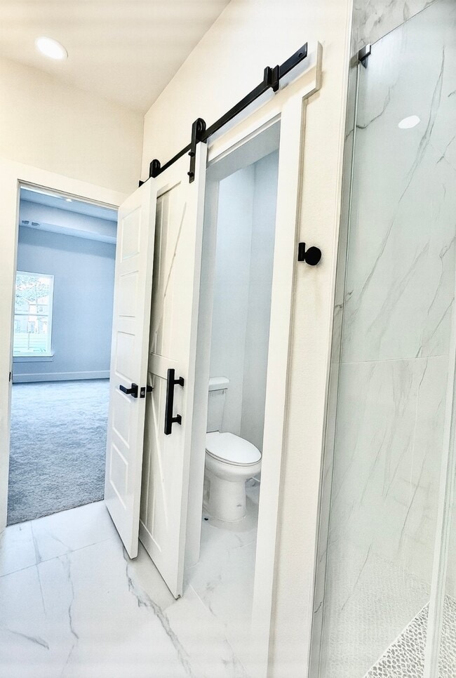 Building Photo - 8131 St Louis St