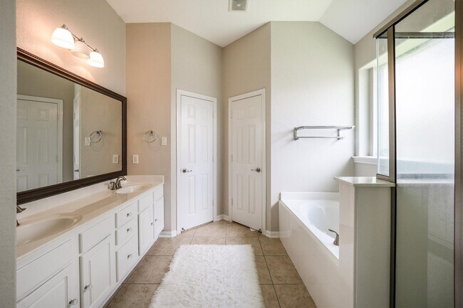 Building Photo - 25227 Hawthorne Blossom Dr