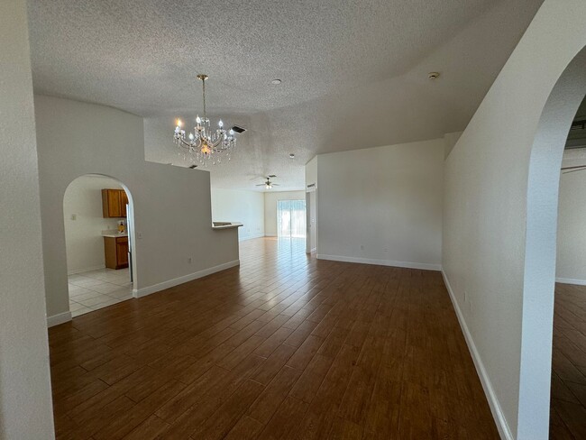 Building Photo - Ready to move-in March 14th!  Charming 3 B...