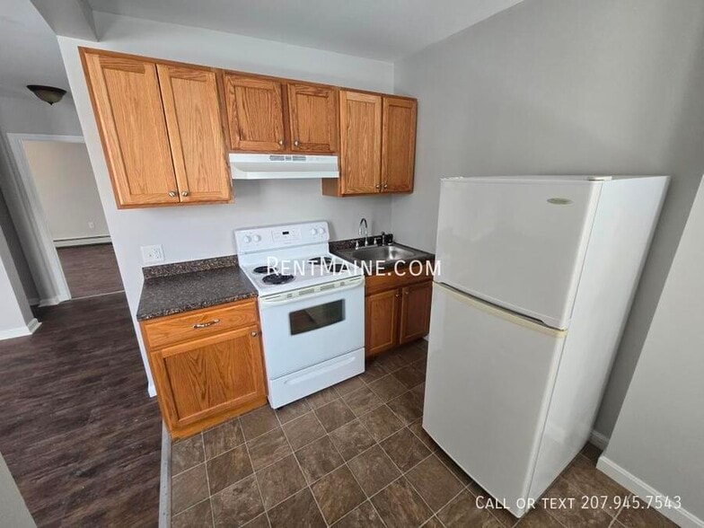 Building Photo - 62 Third St. Apt.