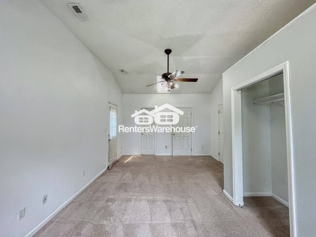 Building Photo - 4945 Paine Ln