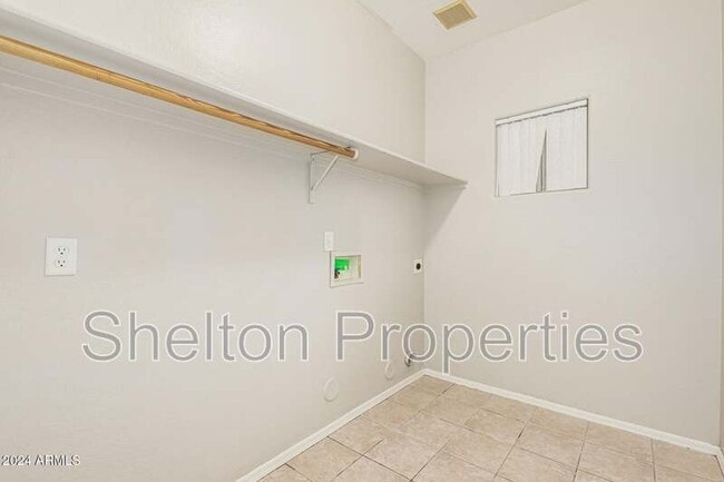 Building Photo - 22223 N 29th Dr
